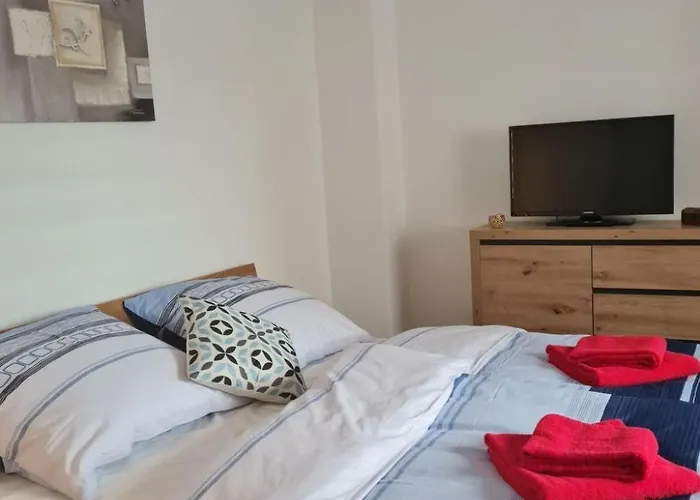 Zentrale- Liebevoll Eingerichtete By Interhome Monheim am Rhein